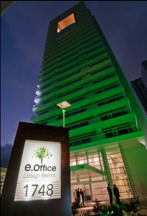 Office real da Inter One na Av. Berrini, 1748, São Paulo